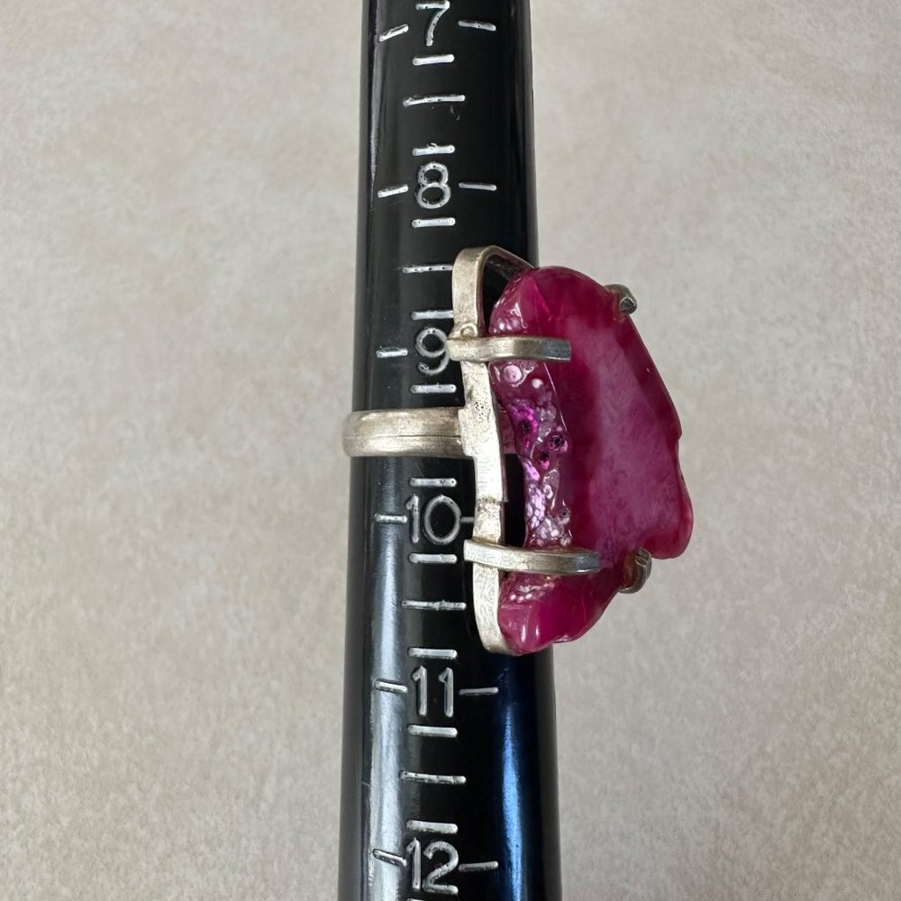 Signed stamped 925 sterling silver hot pink natural agate geode slice ring - Picture 3 of 10